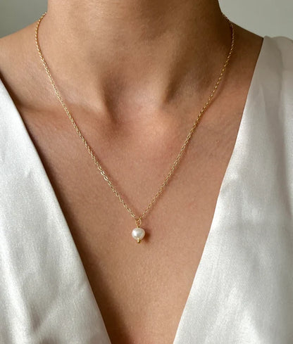 New korean Style Gold Plated Pearl Necklace Chain For Girl And Women