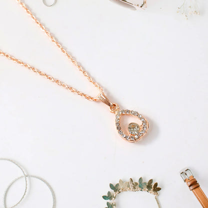 Teardrop Pendant Necklace Jewellery For Women And Girls.